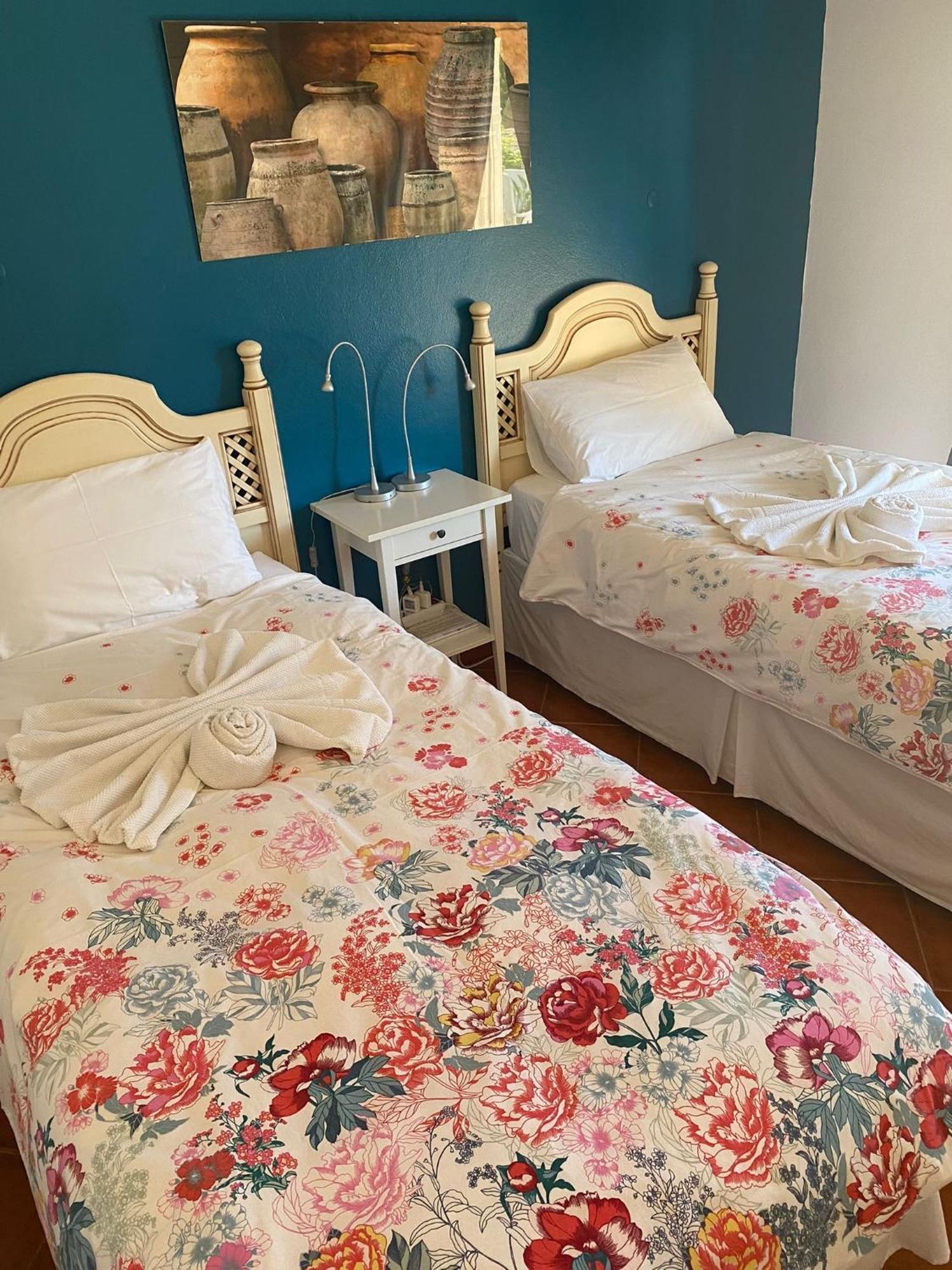 Casa Magnolia - Ferragudo Homestay